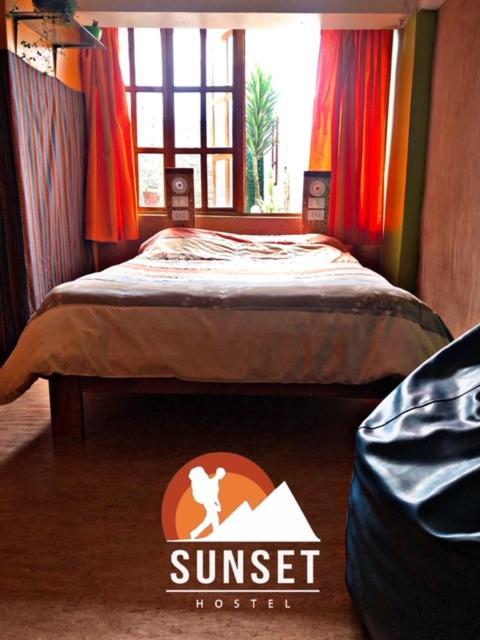 Хостел Sunset House Куско Экстерьер фото